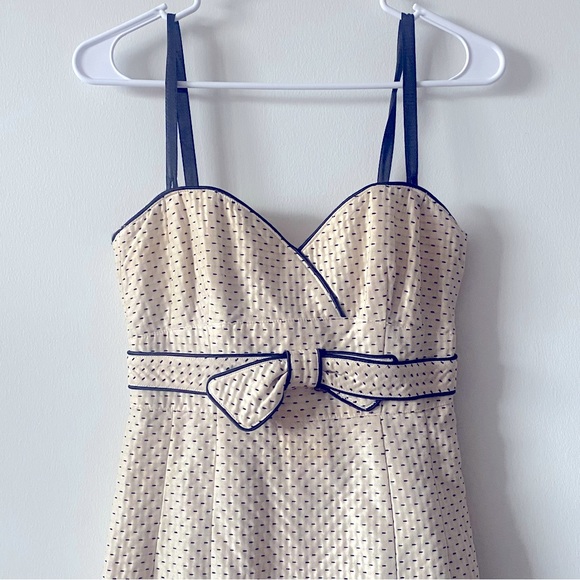 Vintage Nanette Lapore Pin-Up Retro Bow Front Mini Dress in Cream - Picture 5 of 13